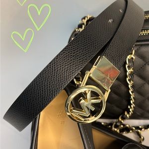 Michael Kors reversible belt